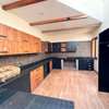 6 Bed House with En Suite in Ridgeways thumb 19
