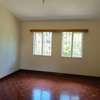 4 Bed House with En Suite in Lake View thumb 2