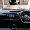 Toyota Vitz Silver 1300cc 2018 thumb 6