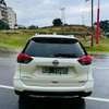 Nissan Xtrail Newshape pearl white thumb 8