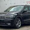 Volkswagen Tiguan s line thumb 0