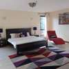 5 Bed Villa with En Suite in Runda thumb 7