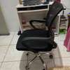 Venus Low Back Mesh Clerical Chair thumb 3