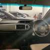 Toyota Vitz thumb 2