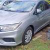 Honda Grace Hybrid Silver 2018 2WD thumb 1
