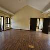 4 Bed Apartment with En Suite at Riverside Dr thumb 37