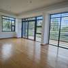 4 Bed House with En Suite in Garden Estate thumb 9