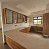 4 Bed Apartment with En Suite in Spring Valley thumb 13