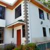 6 bedroom house for rent in Thigiri thumb 10