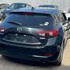 Mazda Axela sportd 2018 thumb 9