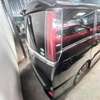 Toyota noah thumb 7