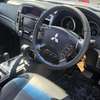 Mitsubishi pajero Exceed Diesel engine 2019 thumb 2