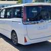 Toyota NOAH 2019 White 7-Seater Petrol Van thumb 5