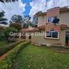 5 Bed House with En Suite in Spring Valley thumb 3