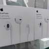 Apple Earpods With Lightning Connector - White thumb 2