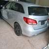 Mercedes Benz B180 thumb 5