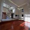 5 Bed Townhouse with En Suite in Lavington thumb 7