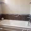 5 Bed Villa with En Suite at Kitusuru Rd thumb 10