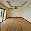 4 Bed Apartment with En Suite at Riverside Dr thumb 2