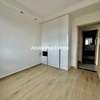1 Bed Apartment with En Suite in Westlands Area thumb 7