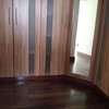 4 Bed House with En Suite in Riverside thumb 7