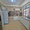 4 Bed Apartment with En Suite in Riverside thumb 15