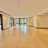 4 Bed Apartment with En Suite in Riverside thumb 10