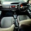 Toyota vitz thumb 3