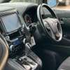 Toyota Aphard 2017 White leather seats thumb 3
