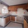 5 Bed House with En Suite in Membley thumb 2
