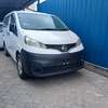 Nissan NV200 white thumb 0