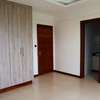 5 Bed Apartment with En Suite in General Mathenge thumb 7
