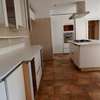 5 Bed Villa with En Suite in Muthaiga thumb 15