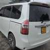 Toyota Noah KCE thumb 4