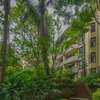 4 Bed Apartment in Riverside thumb 8