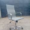 High Back Premium Quality Armrest Office Chair thumb 3