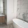 3 Bed Apartment with En Suite in Rosslyn thumb 4