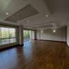 3 Bed Apartment with En Suite in Riverside thumb 4
