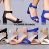Victoria chunky heels thumb 0