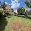 4 Bed Townhouse with Garden in Kileleshwa thumb 6