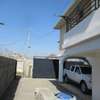5 Bed Townhouse with En Suite at Ridgemount Court thumb 16