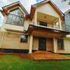 5 Bed House with En Suite in Lavington thumb 8
