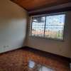 4 Bed Apartment with Balcony in Riverside thumb 10