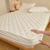 QUILTED WATERPROOF MATTRESS PROTECTOR thumb 1