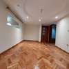 5 Bed Townhouse with En Suite at Convent Drive thumb 14