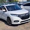 Honda Vezel Hybrid 4wd White 2018 thumb 2