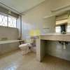 2 Bed Apartment with En Suite in Brookside thumb 8