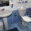4 Bed Apartment with En Suite in Brookside thumb 3