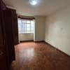 3 bedroom apartment master Ensuite available thumb 4