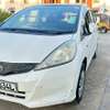 Honda Fit white KDC thumb 8